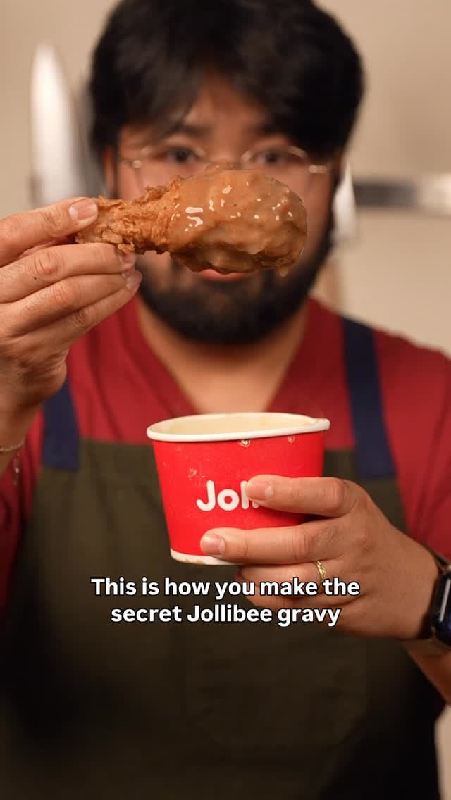 Jollibee Gravy
�1 1/2 cups water�1 chicken bouillon cube�2–3 tsp soy sauce�1/8 t