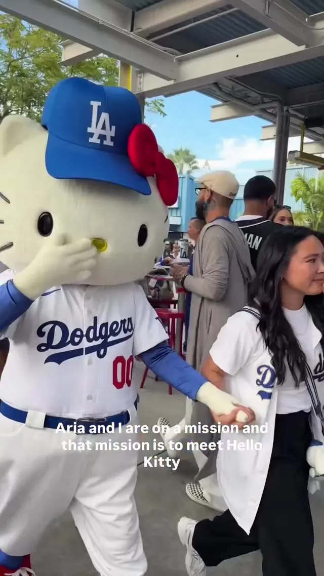 The baseball night of our dreams!!!! 🥹⚾️🧢
Thank you so much @dodgers @helloki