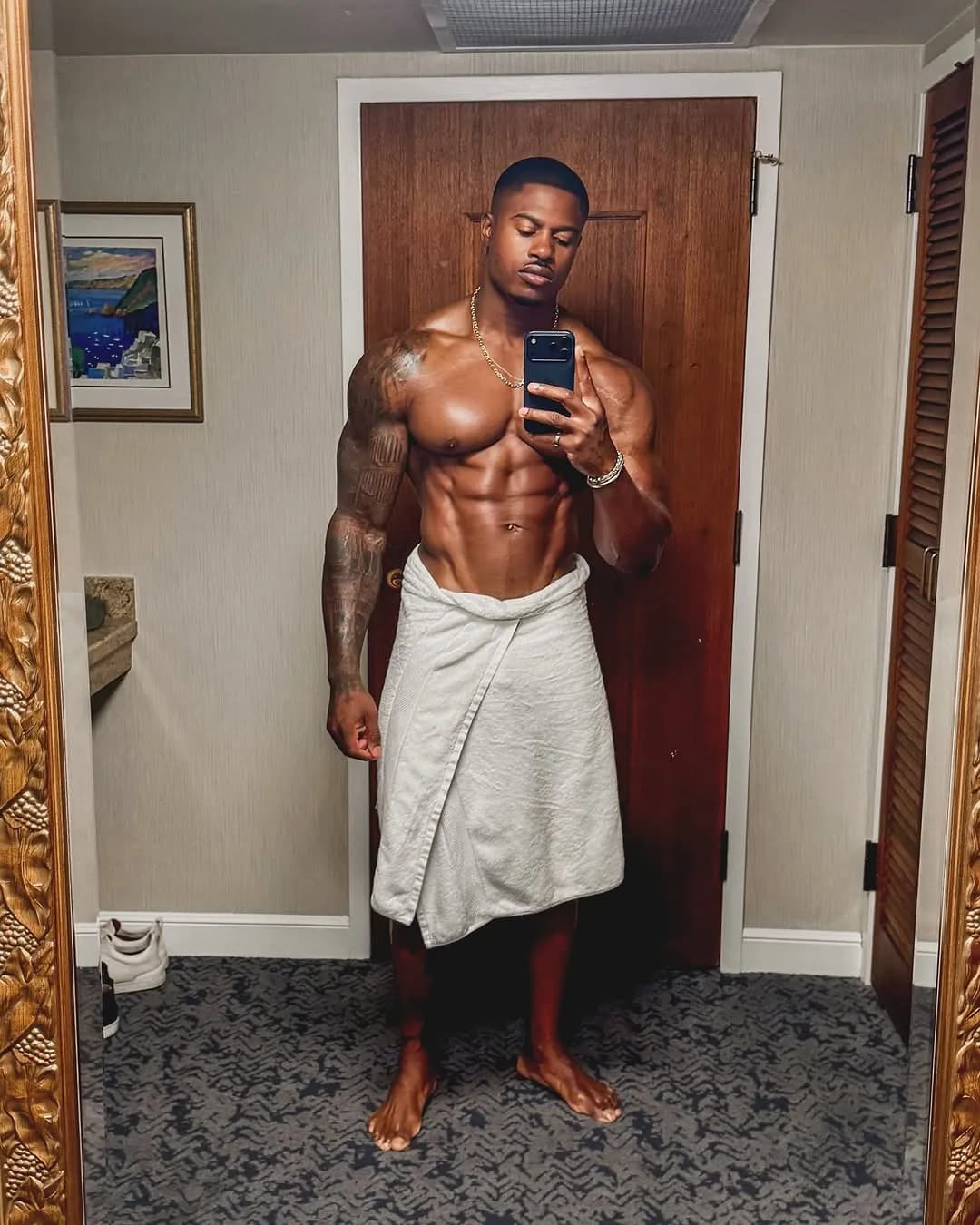 Target your OBLIQUES with these 8 exercises! Save for later and add them to your